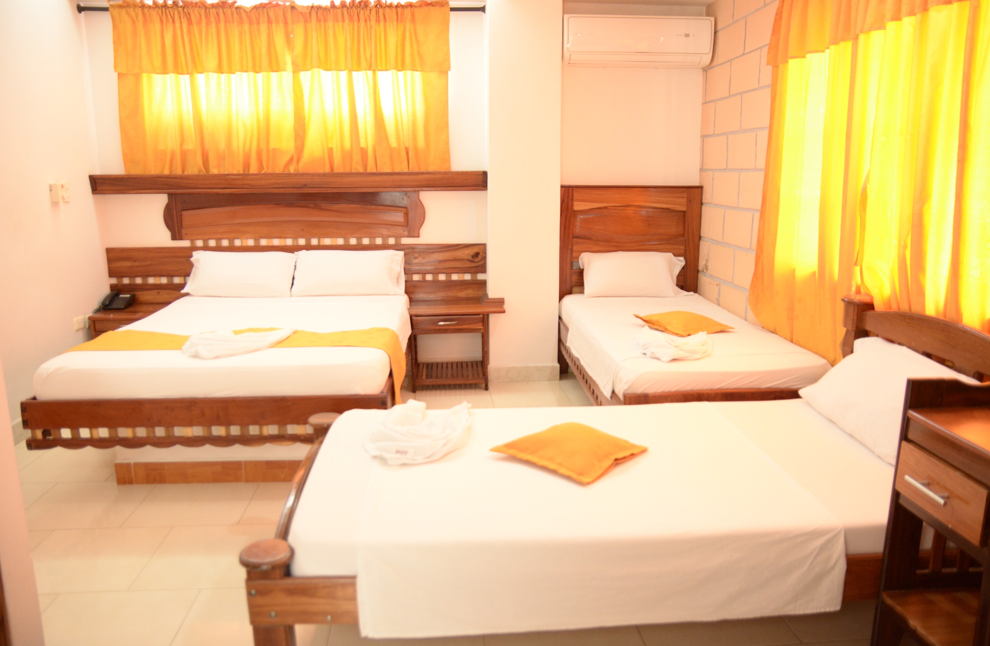 Hotel La Plaza